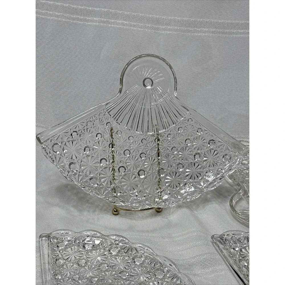 4 Vtg Fan Vanity Tray Dishes Daisy Button Pattern Anchor Hocking Party Christmas
